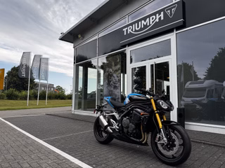 Triumph Speed Triple 1200 RS New vehicle for sale