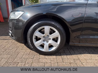 Audi A6 Lim. 3.0 TDI quattro*2.HAND*STHZ*GSD*ACC*LEDE - bilder 12
