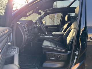 Dodge RAM Limited Night Exclusive + 24" +elektr. Rollo - foto 17