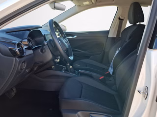Skoda Fabia 1.0 TSI Tour DSG KLIMA / NAVI / KAMERA / SITZHEIZUNG - foto 4