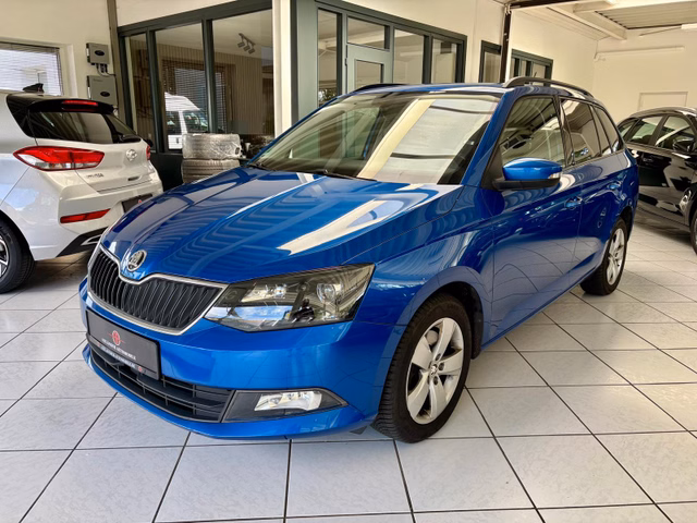 Skoda Fabia Combi Style 1,2TSI DSG AHK Tempom SHZ USB Gebrauchtwagen Kaufen | EZ 05/2016
