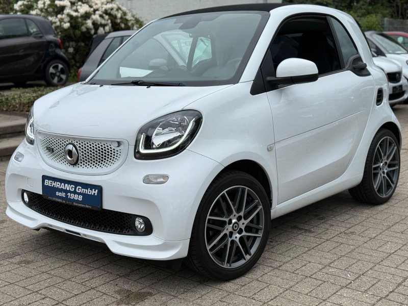 Smart ForTwo BRABUS*SPORTPAKET*NAVI*EINPARKHILFE*