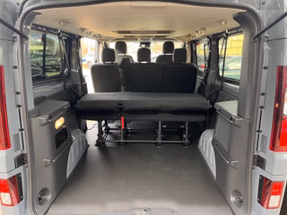 Nissan Primastar Kombi L2H1 AT Navi Tekna 8-sitzer - bilder 10