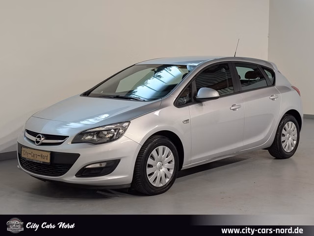 Opel Astra J 5-trg. Selection TEMPO+PDC+RADIO+KLIMA - фото 1