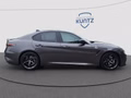 Daumennagel 6 - Alfa Romeo Giulia 2.9 V6 Quadrifoglio 520PS+1.Hand