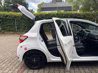 Toyota Yaris Hybrid GR Sport/1.Hand/Navi/Kamera/ - foto 16
