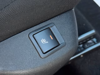 Citroën C-Elysée Selection 1.6*Klimaautomatik*Tempomat* - bilder 9