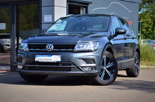 Volkswagen Tiguan 2,0 TDI Highline LED | ACC | AHK Used vehicle for sale | First registration 10/2018 | Price 26.490 €