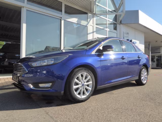Ford Focus Titanium Stufenheck/Automatik/Navi - bilder 1