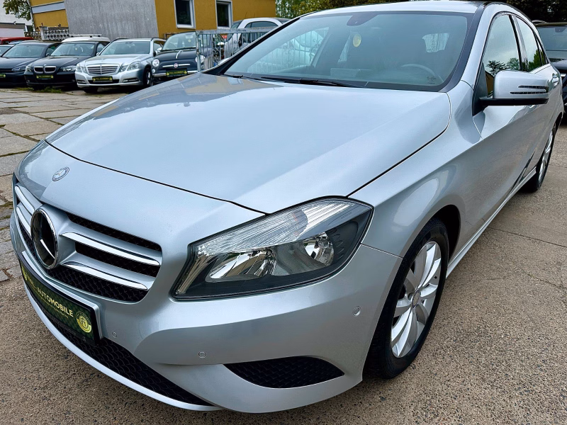 Mercedes-Benz A 200 CDI Style * Automatik * Navi * SZH * 16"LM