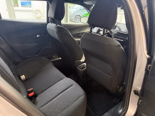 Peugeot 2008 Style Autom. LED Virtual CarPlay PDC - foto 2