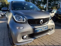 Daumennagel 40 - Smart ForTwo BRABUS*2.HAND*LEDER*AUTOMATIK*NAVI*SHZ*