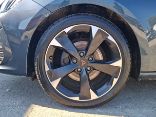CUPRA Leon Sportstourer 1.5 eTSI DSG / MATRIX / KAMERA / NAVI / SITZHEIZUNG - bilder 13