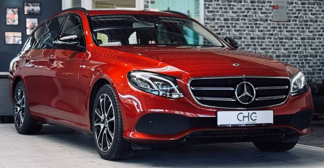 Mercedes-Benz E 400 4M BURMESTER|HUD|NIGHT|AHK|S-DACH|KAMERA|VOLL Gebrauchtwagen Kaufen | EZ 06/2017 | Preis 26.990 €