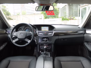 Mercedes-Benz E 250 CDI Avantgarde Automatik nur 100 Tkm - foto 15