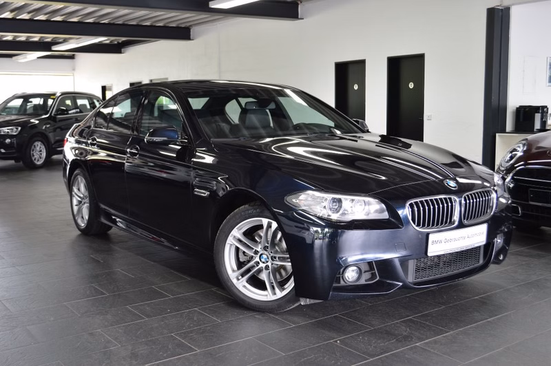 BMW 520d Aut. M-SPORTPAKET/EURO 6/HEAD-UP/GLASDACH