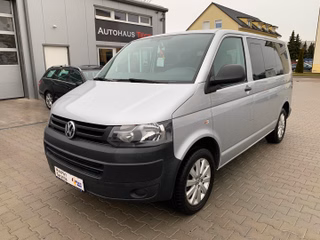 Volkswagen T5 Transporter EURO5 140 PS 9 SITZE NEU ZAHNRIM.