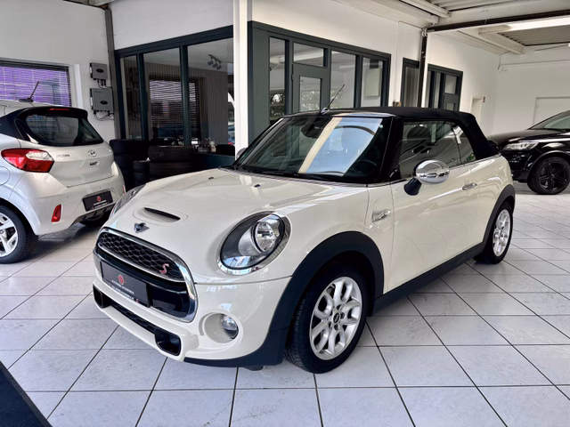 MINI Cooper S Cabrio Aut. Navi Komfortzugang PDC SHZ Gebrauchtwagen Kaufen | EZ 07/2016 | Preis 14.399 €