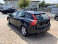 Daumennagel 9 - Volvo V60 Autom.D4 140KW Linje Business LEDER-NAVI-AHK-LED-CAM