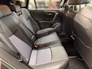 Toyota RAV4 Hybrid 4x4 Style Selection+Allwetterräder - foto 12