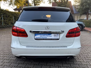Mercedes-Benz B 180/Navi/ - foto 9