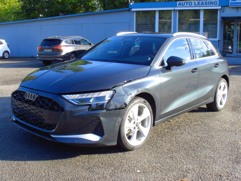 Audi A3 1.5 TFSI 85 kW advanced Sportback Autom. Kamera. Navi. Klimaaut. Alu. SHZ. PDC.