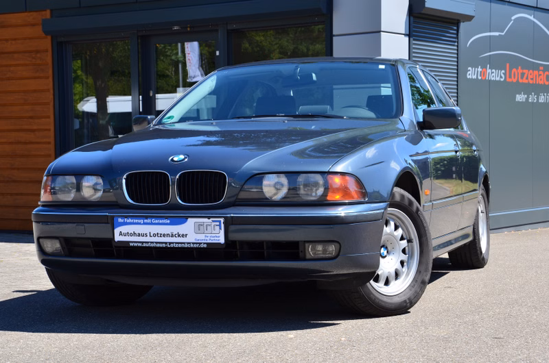 BMW 523i abnb AHK | PDC | Automatik