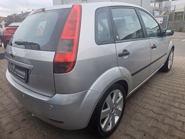 Ford Fiesta 1.6 16V Ghia Automatik*HU/AU NEU*KLIMA* - foto 6