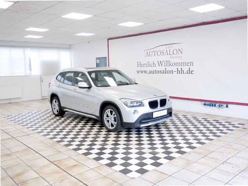 BMW X1 sDrive 1Vorb.Rentner Serviceg. Pano Leder Bix