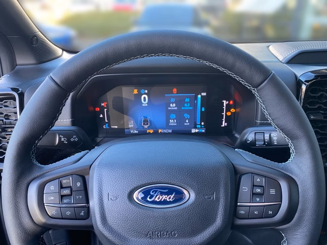 Ford Ranger Plug-in-Hybrid Stormtrak e-4WD Doppelkabine - bilder 6