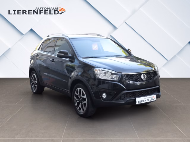 SsangYong Korando 2.2TD 4x4 Leder Navi 1.Hand - foto 4