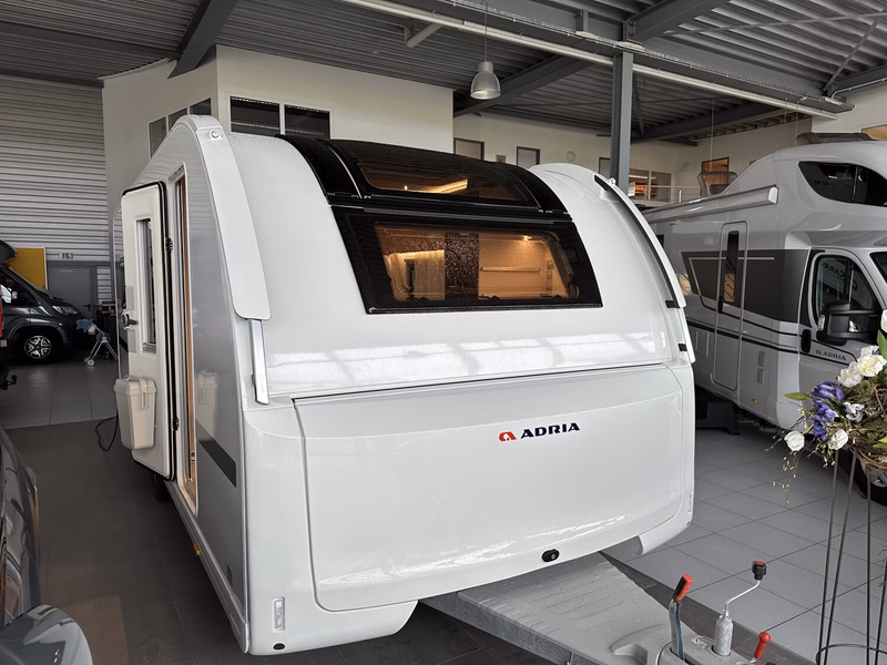 Adria Adora 613 HT Paket Comfort/Fußbodemtemper/LM-Fel