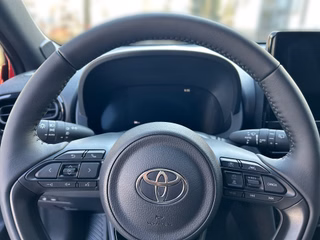 Toyota Yaris Cross Hybrid FWD Teamplayer +Safety- & Winter Paket - foto 15