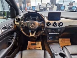 Mercedes-Benz B250 4Matic Facelift*Pano*Navi*Memory*Klimaauto* - photo 5