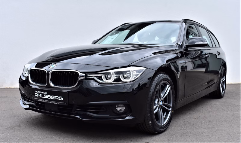 BMW 320i Touring xDrive Aut. /NAVI/LED/AHK/ACC/SHZ/PDC