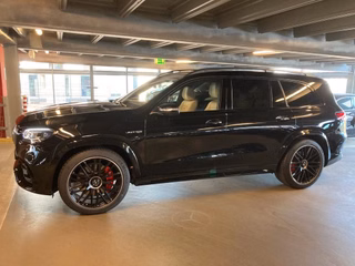 Mercedes-Benz GLS 63 - foto 1
