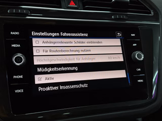 Volkswagen Tiguan Highline 1,4 TSI 4Motion OFFROAD/NAVI/AHK/KEYLESS/KAMERA - foto 35