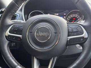 Jeep Compass Limited 4WD Automatik 4X4 - foto 13