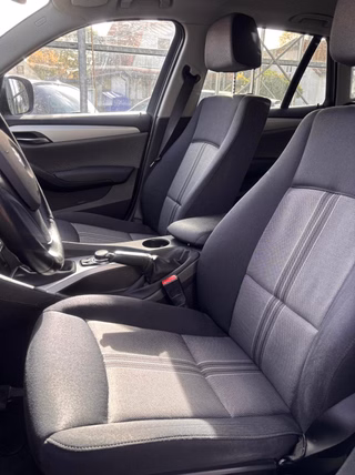 BMW X1 sDrive 20 d  SITZHEIZ./EINPARKHILFE - bilder 18