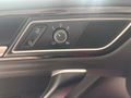 Daumennagel 12 - Volkswagen Golf Sportsvan VII Highline BMT/Start-Stop