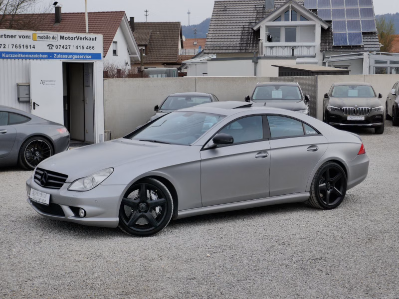 Mercedes-Benz CLS 63 AMG *DESIGNO*MATT-LACK*LED-STERNENHIMMEL*