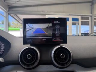 Audi Q2 S-Line Sport 35 Autom., Matrix Pano Kamera ACC - bilder 19