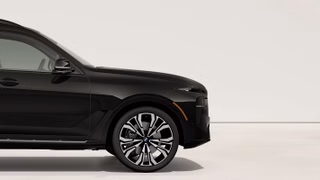 2027 BMW X7 xDrive40i - photo 4