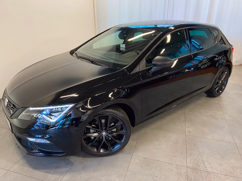 Seat Leon FR 1.5 TSI DSG PANO 18" KAMERA BEATS