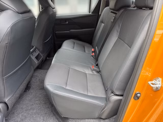 Toyota Hilux 2.8 DOUBLE CAB INVINCIBLE 4x4 M.Hyb. - bilder 13