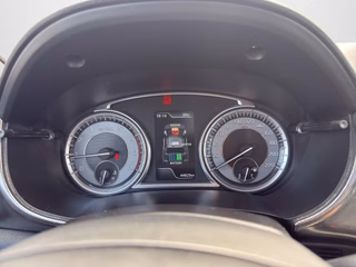 Suzuki Vitara 1.4 Mild-Hybrid Comfort+ 4x2 NAVI / PANORAMA / SITZHEIZUNG - foto 7