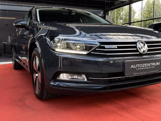 Volkswagen Passat Variant BlueMotion LED / PDC / ACC - foto 2