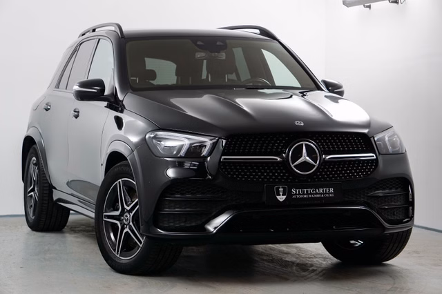 Mercedes-Benz GLE 450 4M Leder 360 Kamera Navi AMG Line Night - foto 1