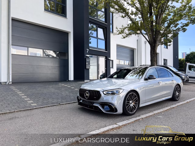 Mercedes-Benz S63 E-Performance 4Matic+ Edition1-Carbon Gebrauchtwagen Kaufen | EZ 09/2023
