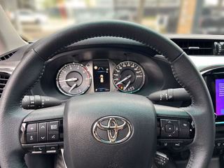 Toyota Hilux Double Cab Executive 4x4 AHK, Designbügel, Laderaumabdeckung, Motorhaubendämpfer - foto 17